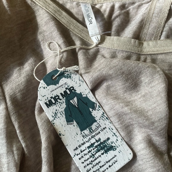 New NWT Mur Mur Tan Beige Tunic Top Shirt Blouse Size Large L - Picture 4 of 6